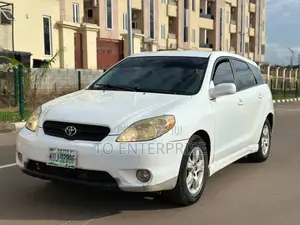 Toyota Matrix 2006 White