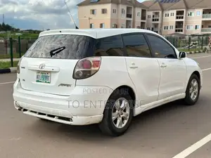 Toyota Matrix 2006 White