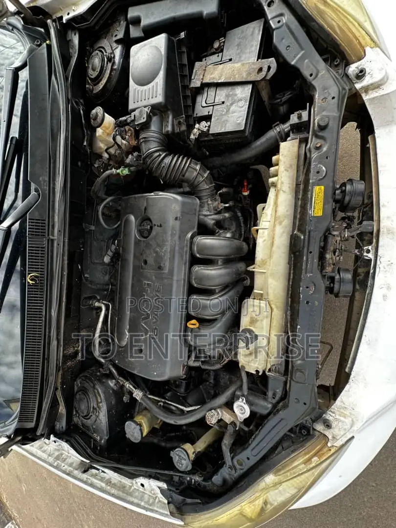 Toyota Matrix 2006 White