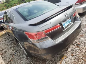 Honda Accord 2011 Gray