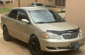 Toyota Corolla CE 2007 Gold