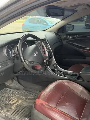 Hyundai Sonata Limited Sedan FWD (2.4L 4cyl 6A) 2013 Gray