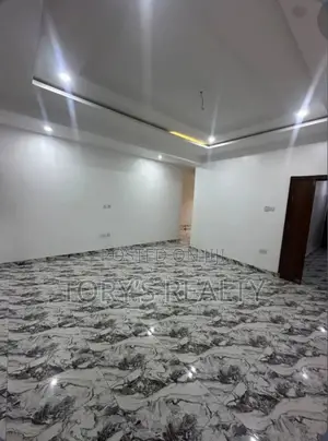 3bdrm Apartment in Lekki Phase 1 for rent
