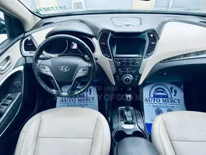 Hyundai Santa Fe 2018 Blue