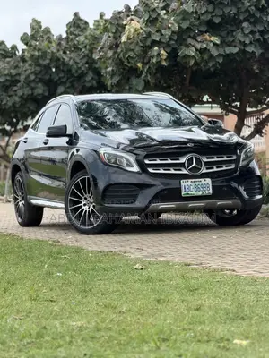 Mercedes-Benz GLA 250 2018 Black