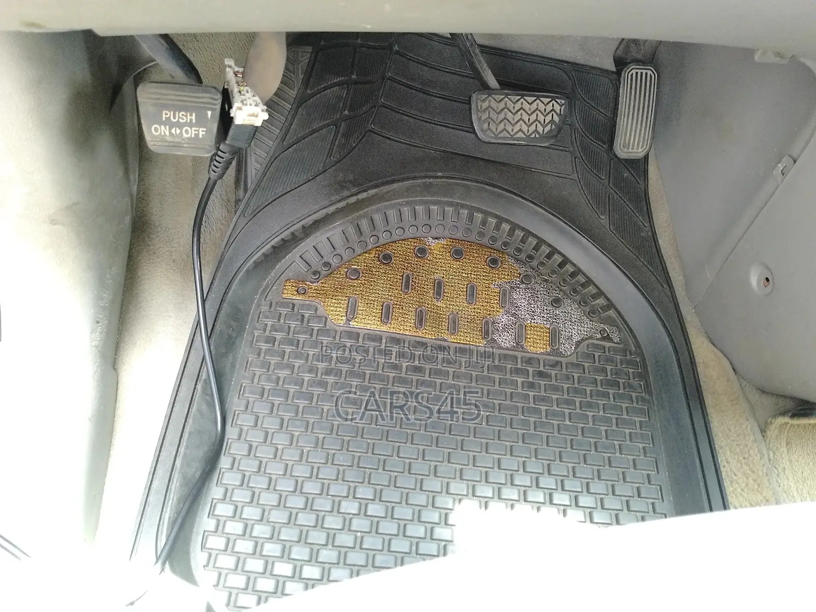 Toyota Sienna 2004 Silver