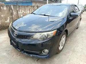 Toyota Camry 2012 Black