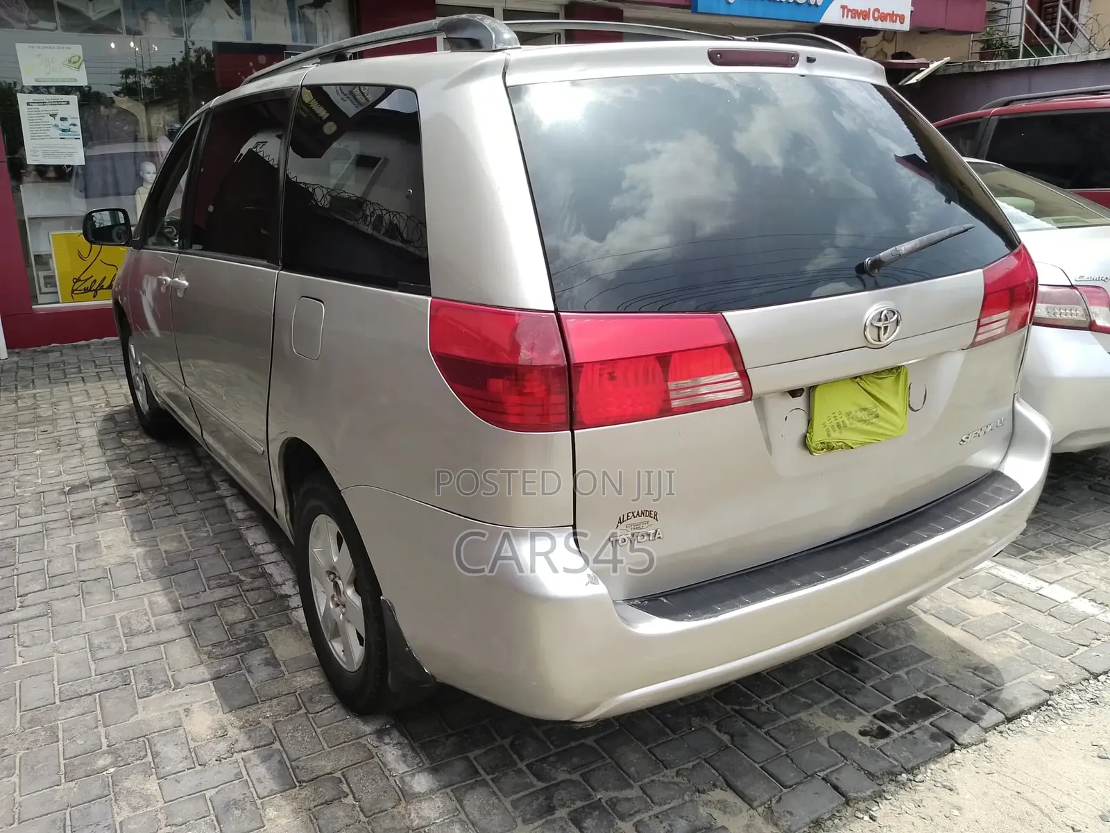 Toyota Sienna 2004 Silver