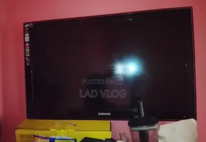 Samsung TV With USB Port