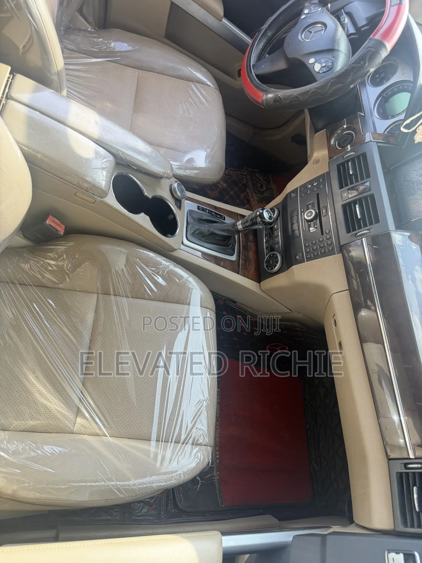 Mercedes-Benz GLK-Class 350 2010 Black