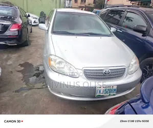Toyota Corolla 2005