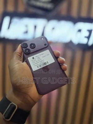 Apple iPhone XR 128 GB Red