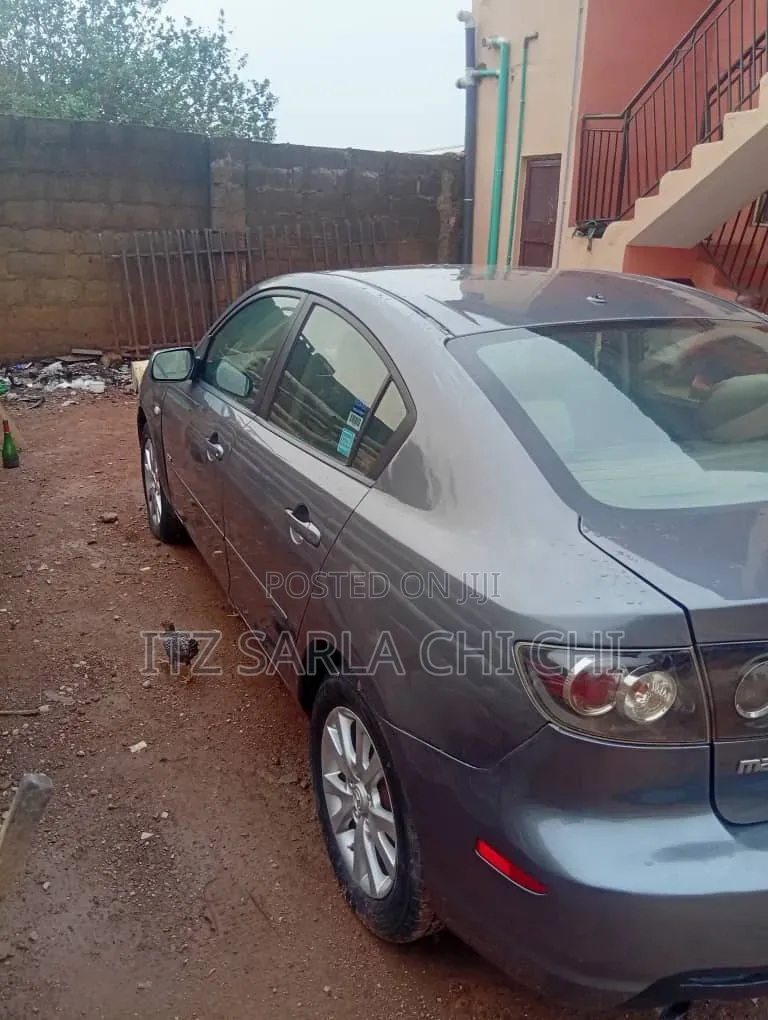 Mazda 3 2027 Silver