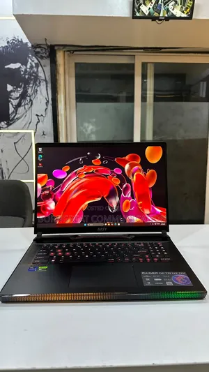 Laptop MSI Raider GE78HX 32GB Intel Core i9 SSD 1T