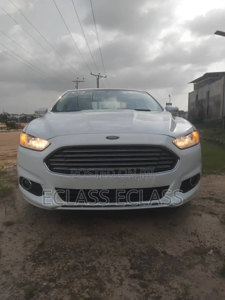 Ford Fusion 2016 White