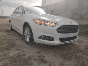 Ford Fusion 2016 White