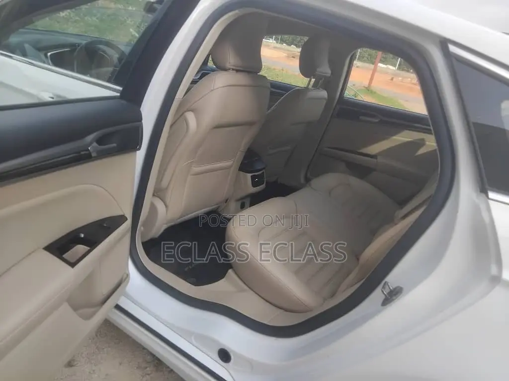 Ford Fusion 2016 White