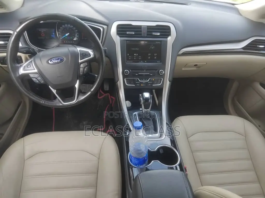 Ford Fusion 2016 White