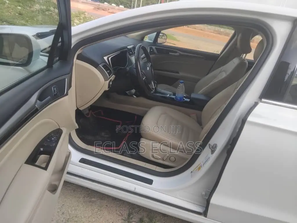 Ford Fusion 2016 White