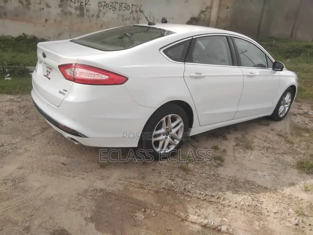 Ford Fusion 2016 White