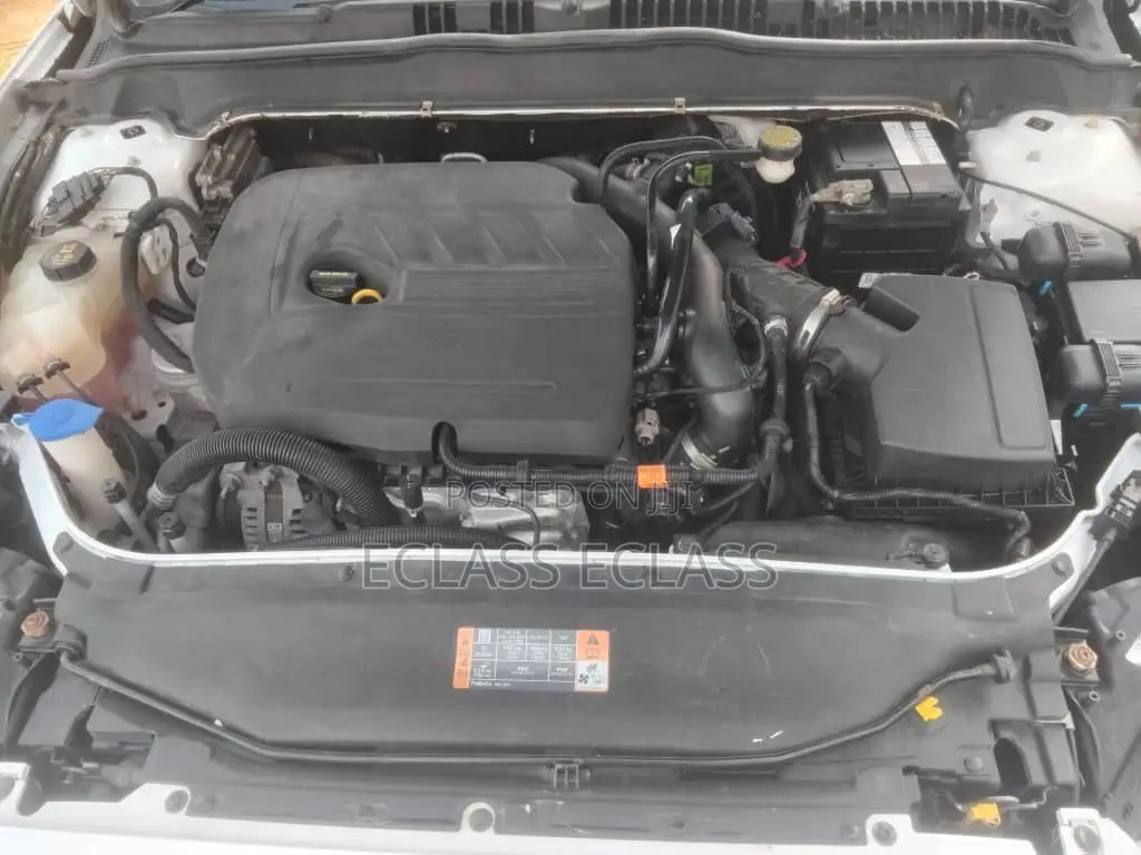 Ford Fusion 2016 White