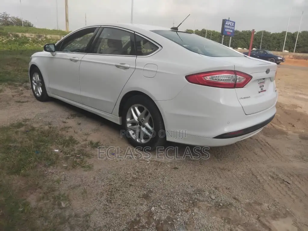Ford Fusion 2016 White