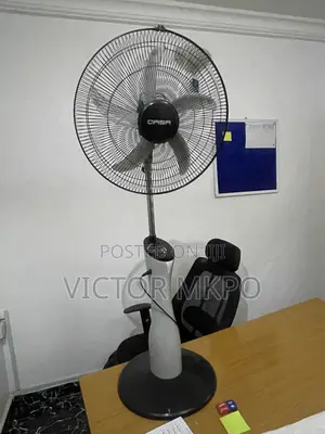 QASA 18" AC & DC Rechargable Fan