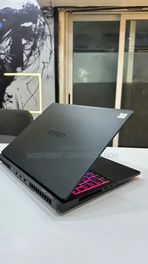 Laptop HP Omen Max 16 32GB Intel Core Ultra 9 SSD 2T