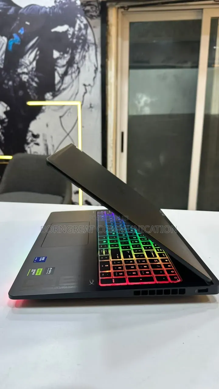 Laptop HP Omen Max 16 32GB Intel Core Ultra 9 SSD 2T