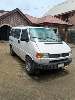Volkswagen Transporter 2000 White