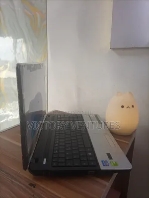 Laptop Acer Aspire E1-571G 4GB Intel Core i5 HDD 500GB