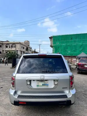 Honda Pilot 2006 Silver
