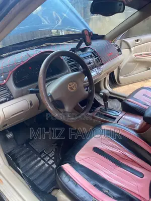 Toyota Camry 2025 Black