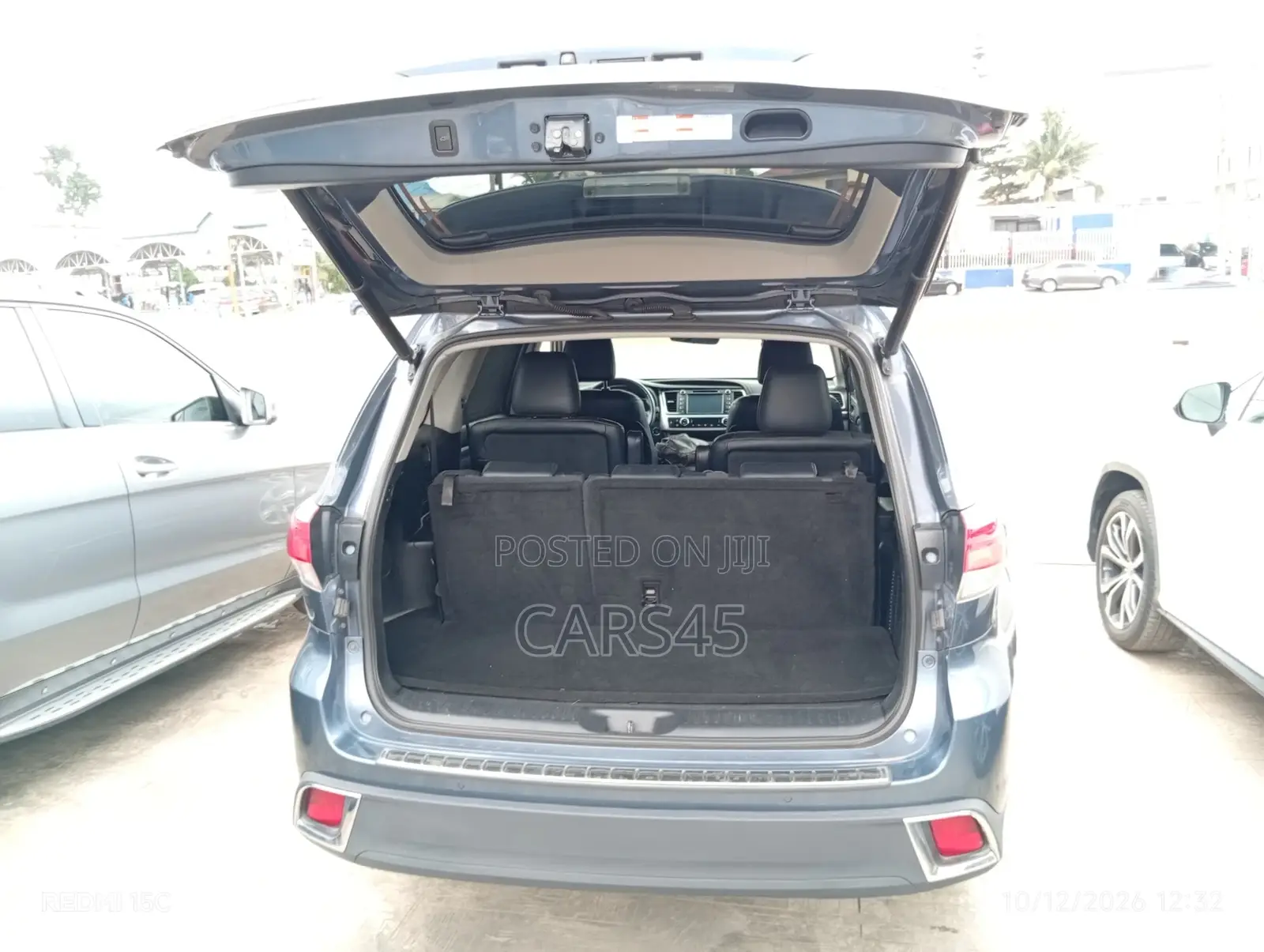 Toyota Highlander 2019 Blue