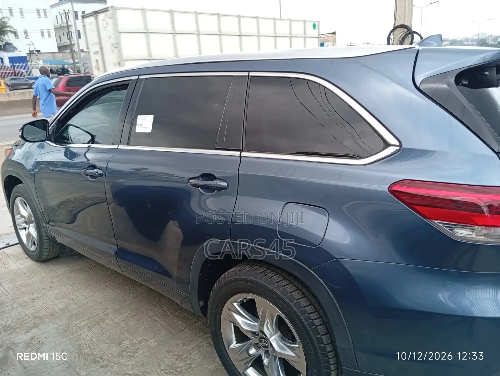 Toyota Highlander 2019 Blue