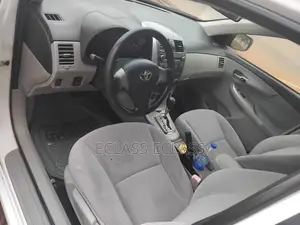 Toyota Avensis 2003 Silver