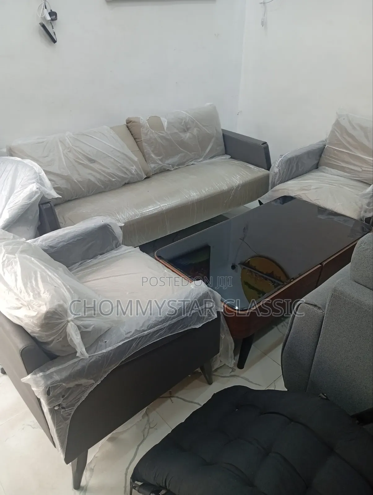 Sofa Sets With Centre Table