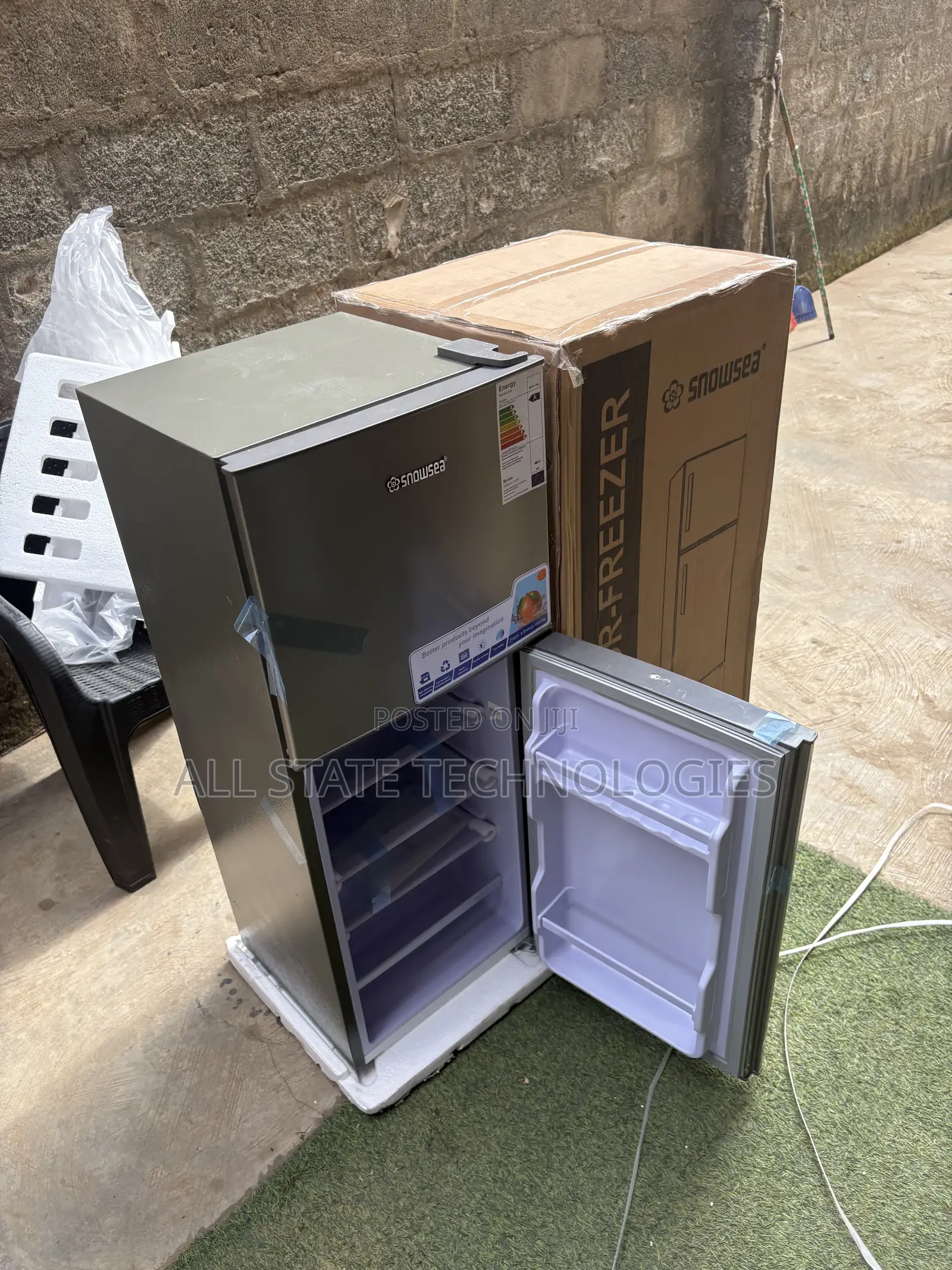 SNOWSEA BCD-166 Refrigerator for Kitchen Storage