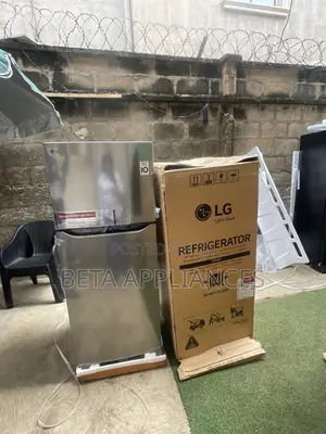 LG Linear R600 Inverter Cooling Fridge