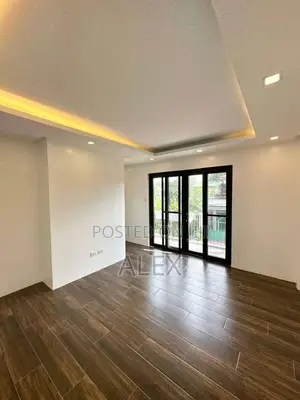 3bdrm Duplex in Ikeja Gra for rent