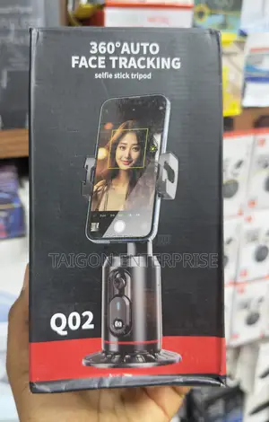 Q02 360 Auto Face Tracking Selfie Stick Tripod