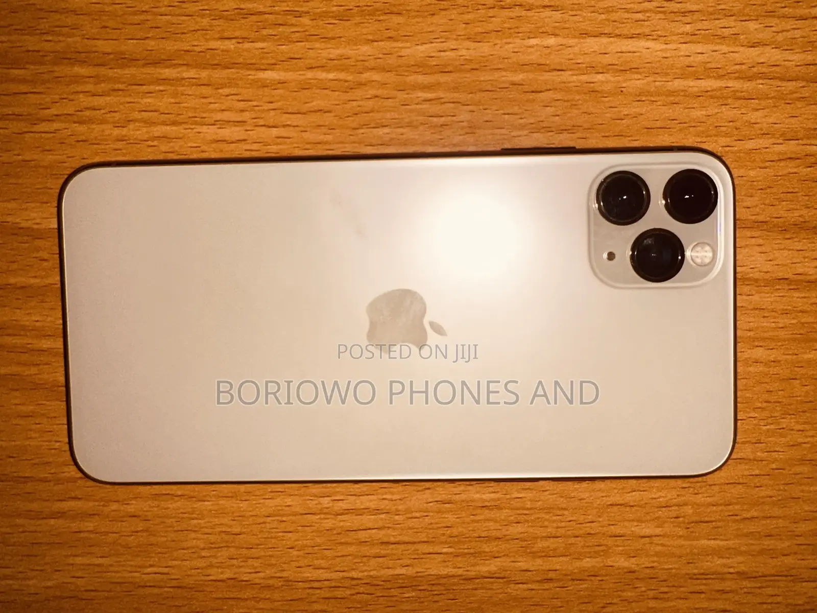 Apple iPhone 11 Pro Max 64 GB Gold