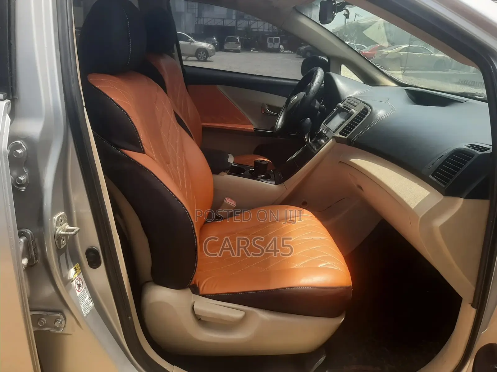 Toyota Venza 2010 Silver