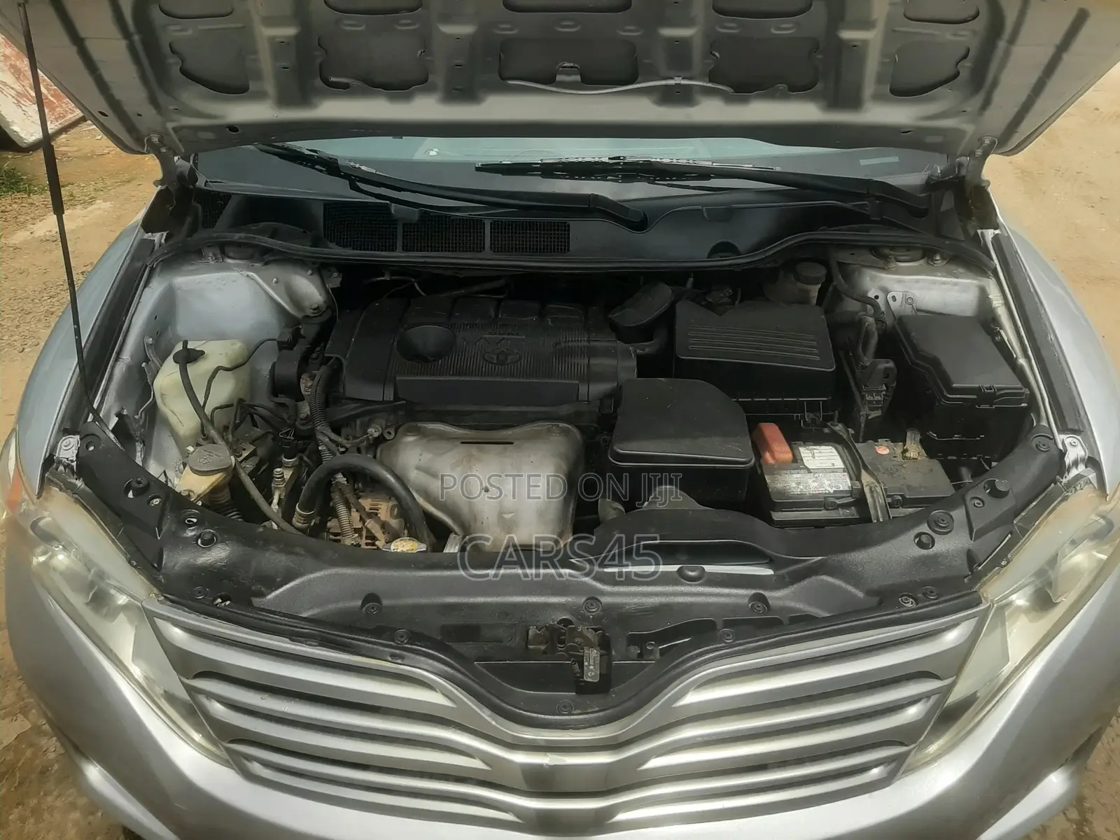 Toyota Venza 2010 Silver