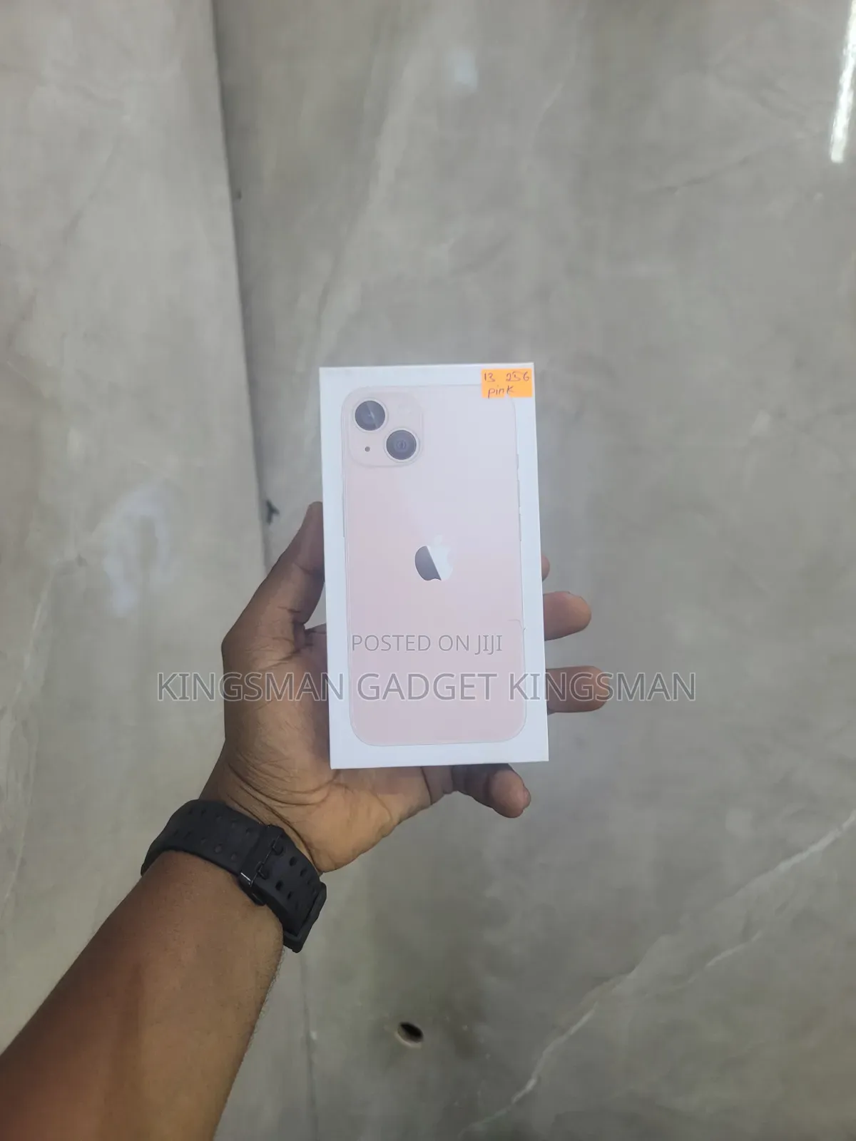 New Apple iPhone 13 256 GB Pink