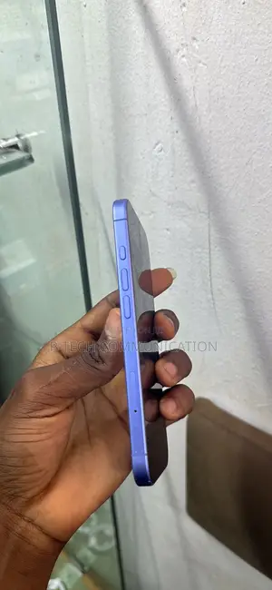 Apple iPhone 16 128 GB Blue