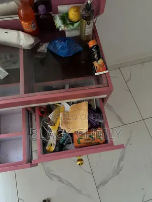 Shelf. With Mirror