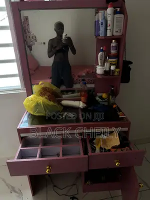 Shelf. With Mirror