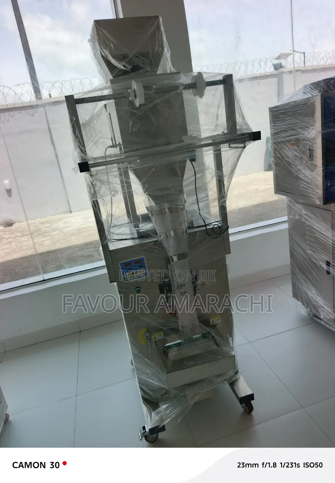 Fzl1000 Granule and Powder Packaging Machine