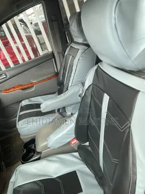 Toyota Sienna 2026 Gray